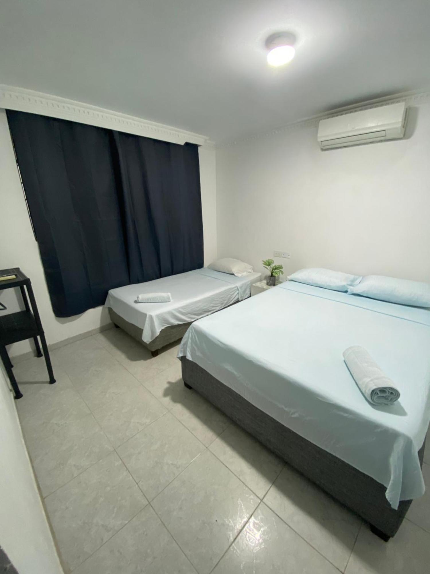 Cerca Al Aeropuerto 6 Guest house Cartagena